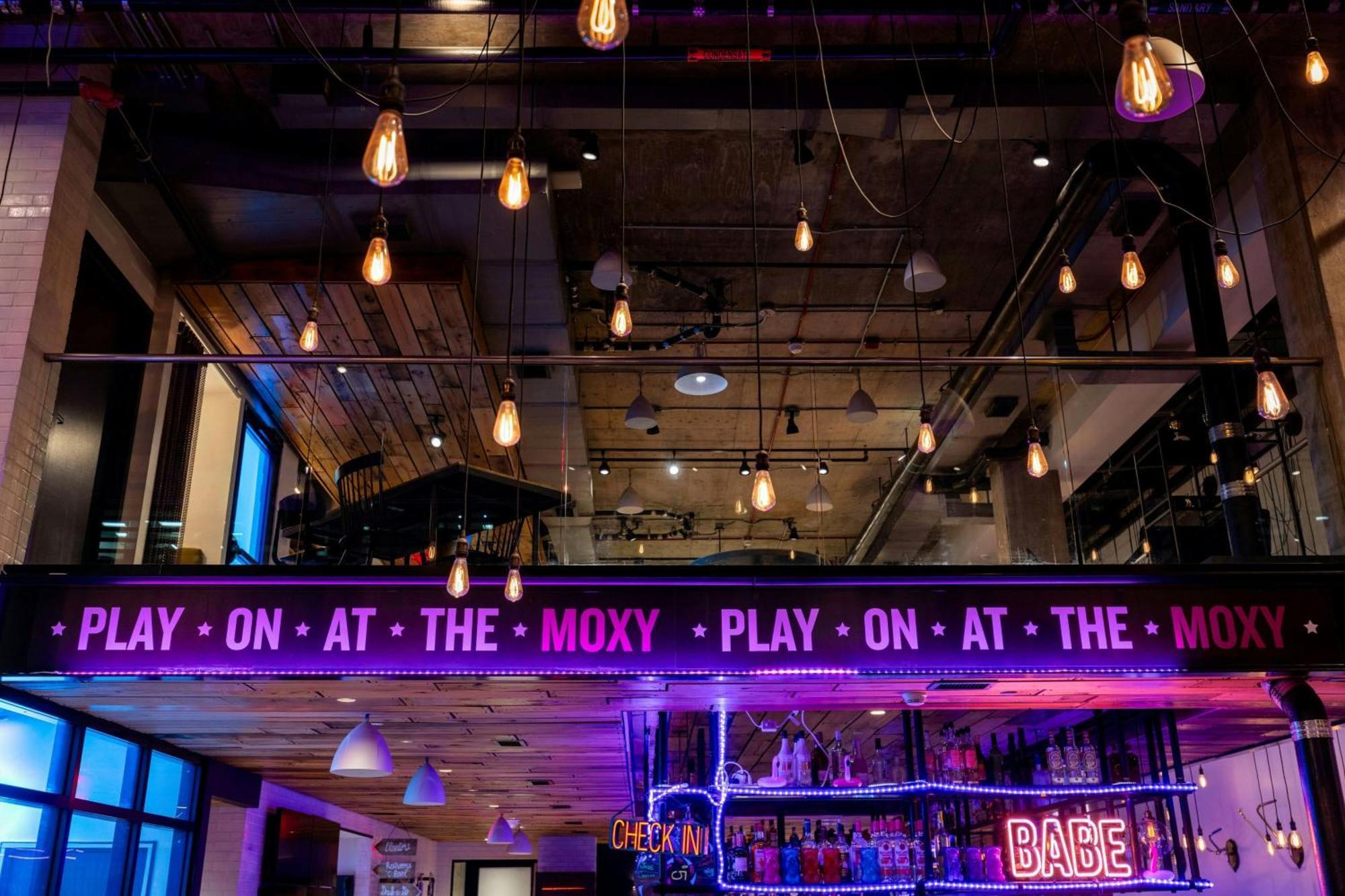 Готель Moxy Washington, Dc Downtown Екстер'єр фото